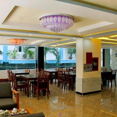 Yen Vy 04 Luxury Hotel Quy Nhon Bagian luar foto