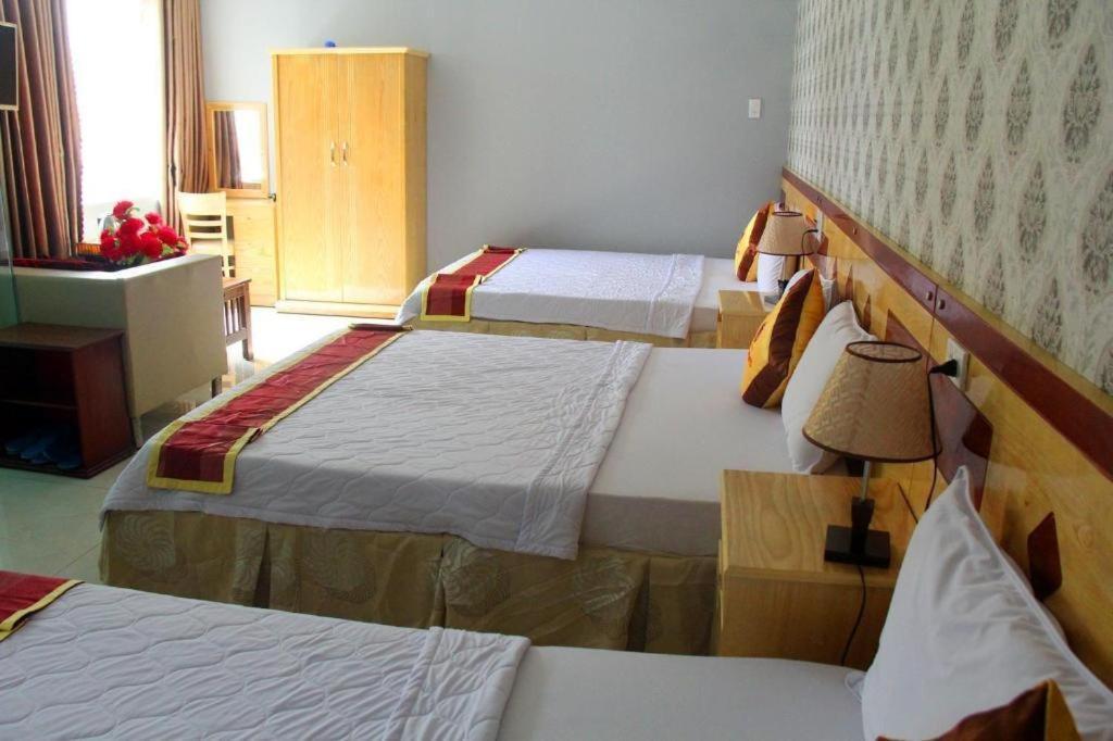 Yen Vy 04 Luxury Hotel Quy Nhon Bagian luar foto