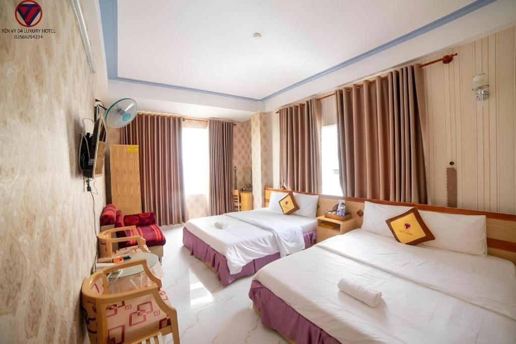 Yen Vy 04 Luxury Hotel Quy Nhon Bagian luar foto