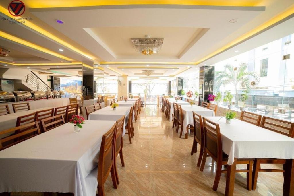 Yen Vy 04 Luxury Hotel Quy Nhon Bagian luar foto