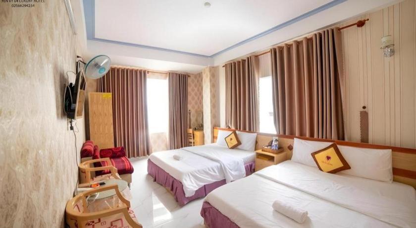 Yen Vy 04 Luxury Hotel Quy Nhon Bagian luar foto