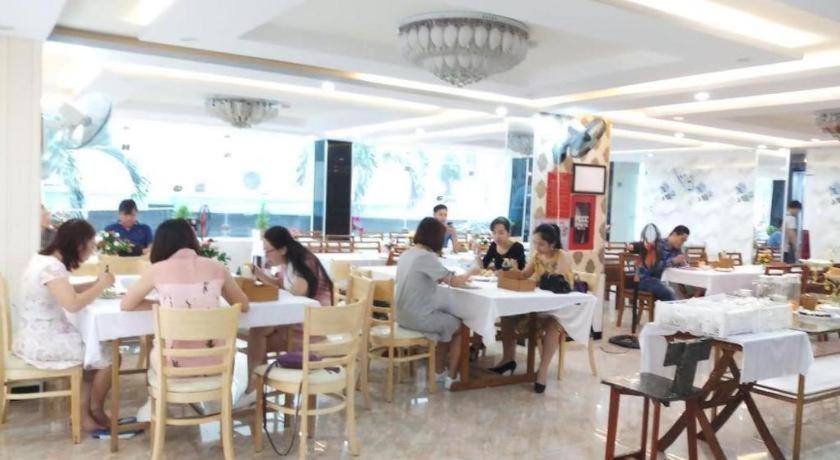 Yen Vy 04 Luxury Hotel Quy Nhon Bagian luar foto