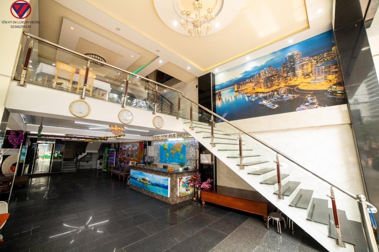 Yen Vy 04 Luxury Hotel Quy Nhon Bagian luar foto