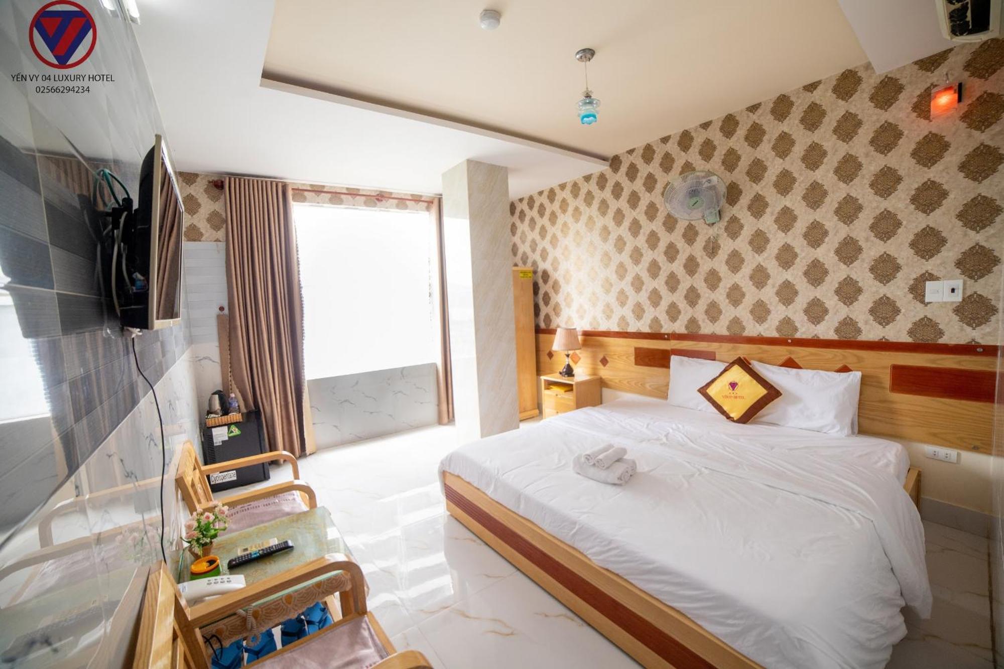 Yen Vy 04 Luxury Hotel Quy Nhon Bagian luar foto